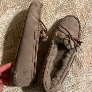 UGG women’s Dakota slippers